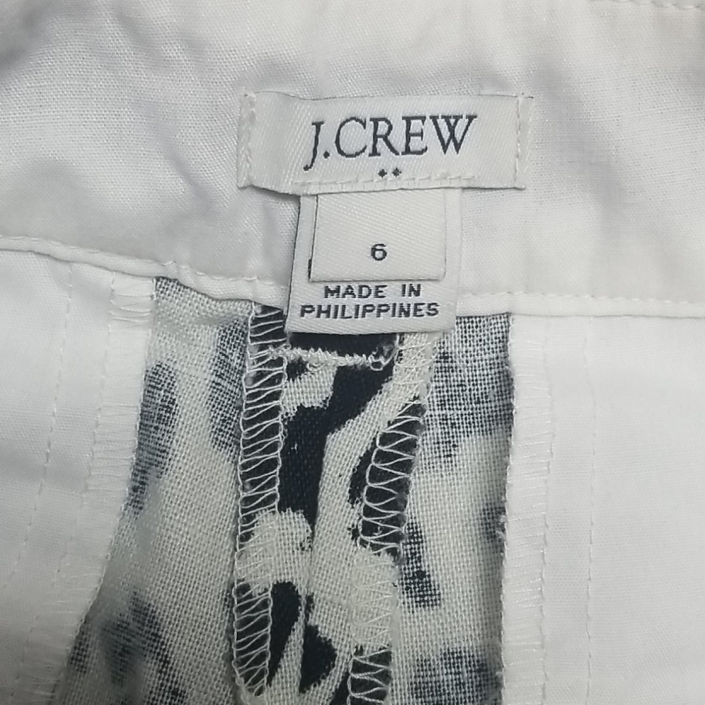 J.CREW SHORTS - Picture 7 of 9